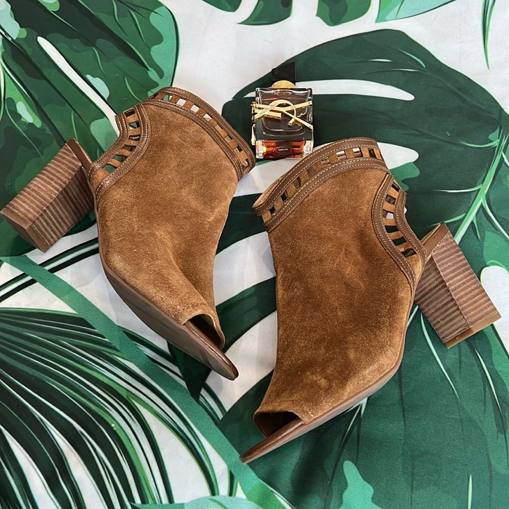 * Franco Sarto brown suede